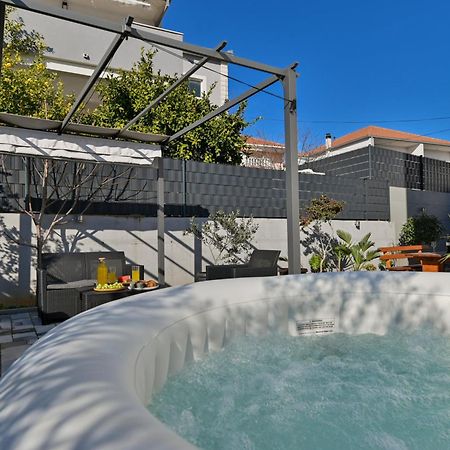Luxury Apartment With Garden Jacuzzi And Wellness Trogir Eksteriør billede